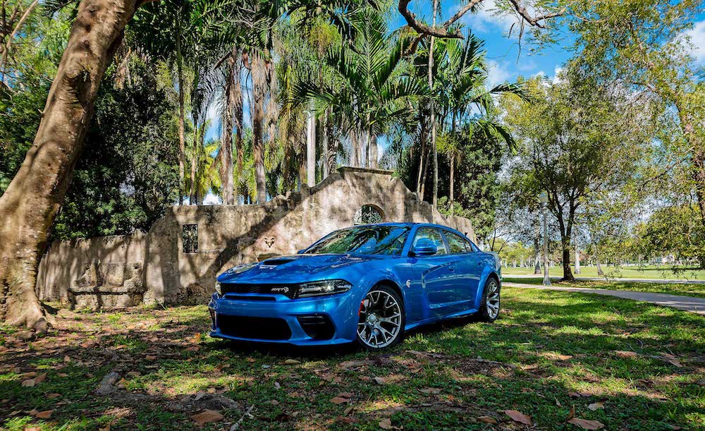 Dodge Charger SRT Hellcat  del 2020 – Prueba de manejo
