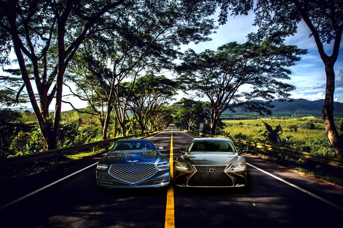 2020 Lexus LS 500 vs. Genesis G90