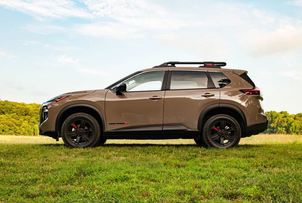 2025-nissan-rogue-002