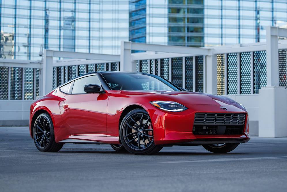 2025-nissan-z-002