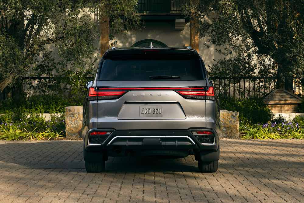 lexus-lx-700h-f-sport-2025-rear-view