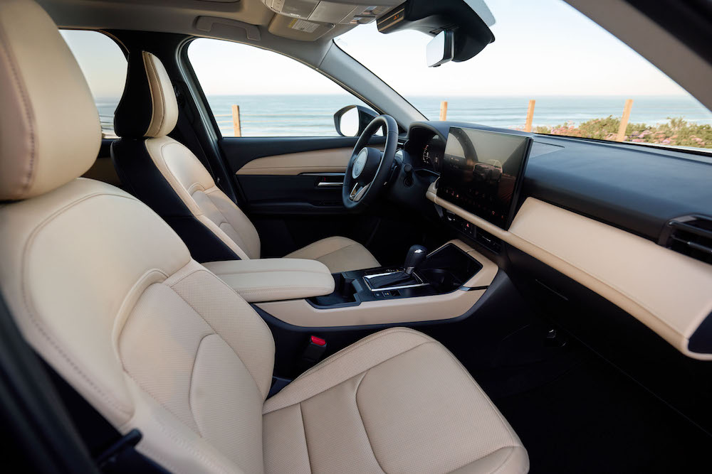 mazda-cx-5-S-premium-plus-2026-interior-cabin