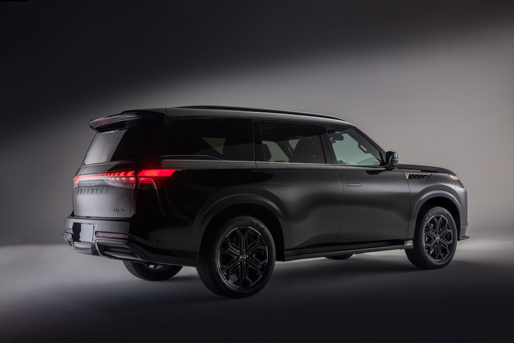 infiniti-qx80-sport-2026-rear-three-quarter-view