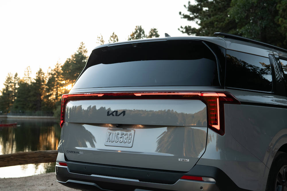 Luces traseras del Kia Carnival Hybrid SX Prestige 2026